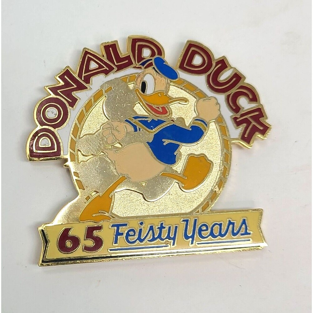 Donald Duck 65 Feisty Years Disney Magnet NWT Metal 1999 Original Sticker
